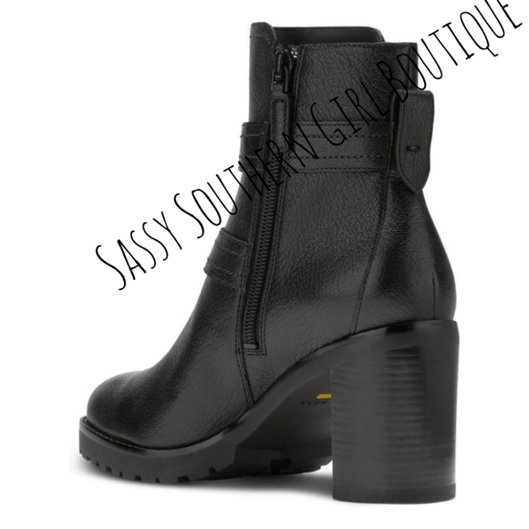 🆕⭐ COLE HAAN black leather buckle ankle boots - Picture 3 of 14